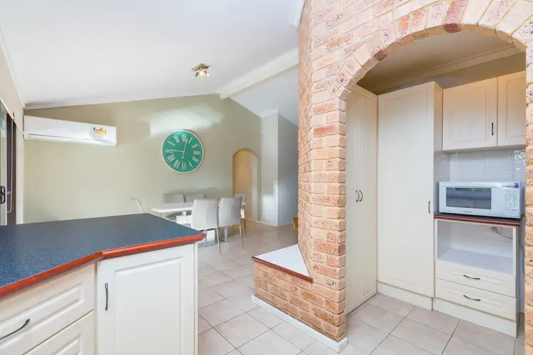 Fourth view of Homely house listing, 5 Inverness Circle, Camillo WA 6111