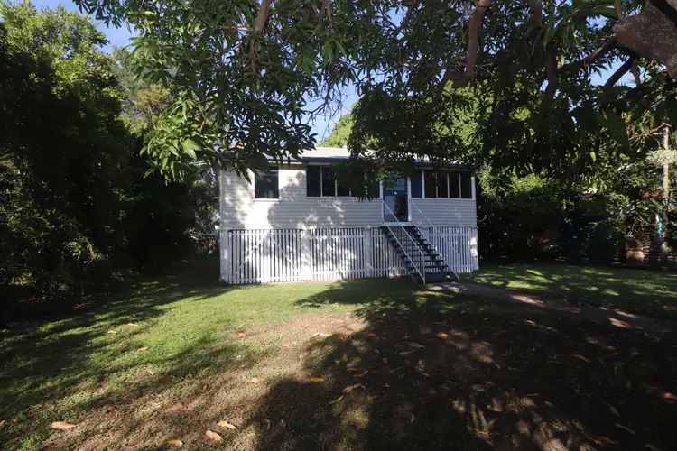 14 Hughes Street, Hermit Park QLD 4812