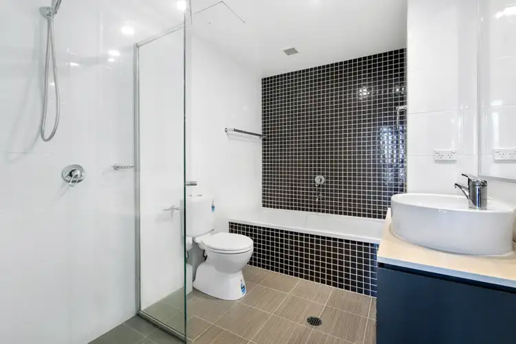 Sixth view of Homely apartment listing, 701/4 Como Crescent, Southport QLD 4215