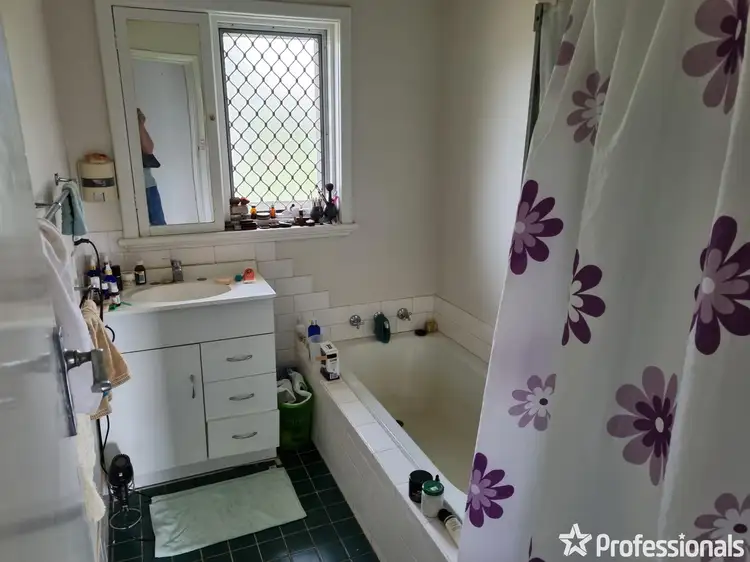 Fourth view of Homely house listing, 33 Windfield Road, Melville WA 6156