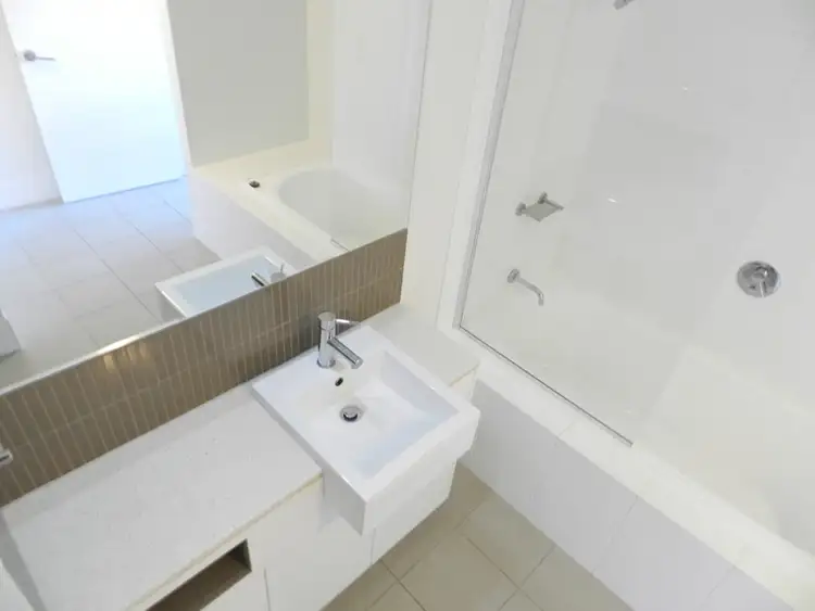 Fourth view of Homely unit listing, 132/75 CENTRAL LANE, Gladstone Central QLD 4680