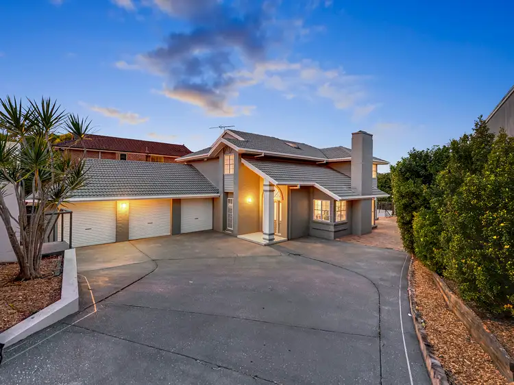 7 Meiers Road, Indooroopilly QLD 4068