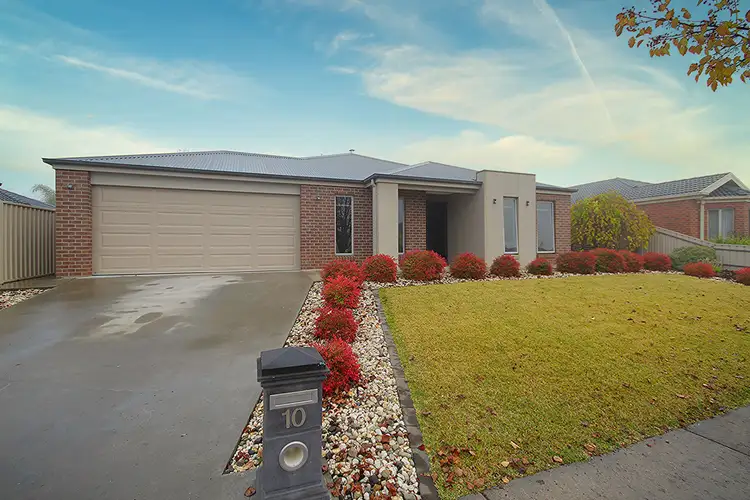 Main view of Homely house listing, 10 Deakin Court, Horsham VIC 3400