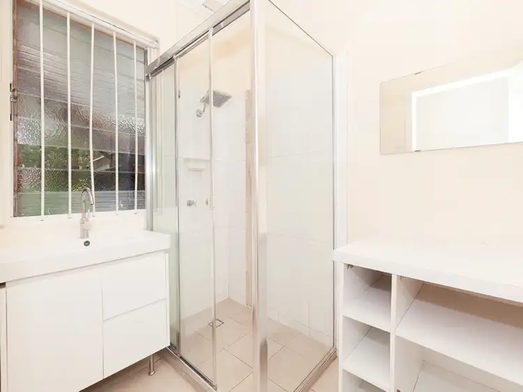 Fourth view of Homely unit listing, 3/35 Park Avenue, Auchenflower QLD 4066