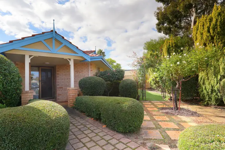 Second view of Homely house listing, 4 Bardie Court, Canning Vale WA 6155