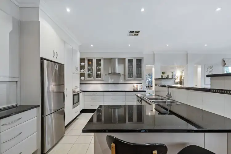 Fifth view of Homely house listing, 5 Argyle Close, Aberfoyle Park SA 5159