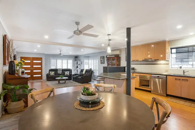 50 Nalkari Street, Coombabah QLD 4216