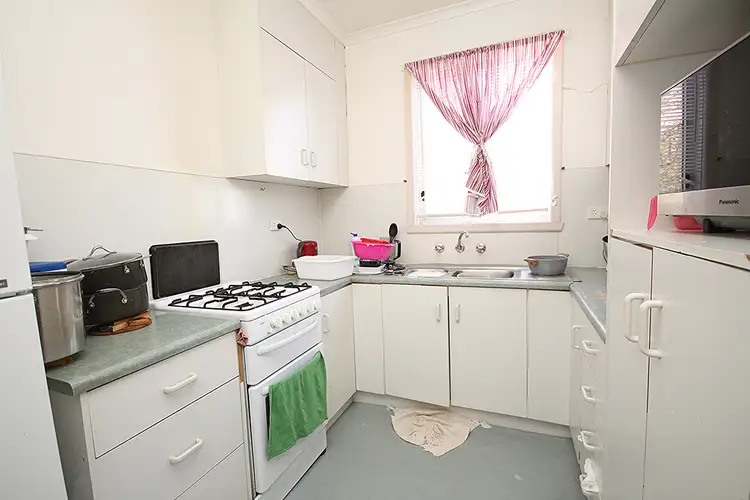 Second view of Homely house listing, 14 Elizabeth Street, Horsham VIC 3400