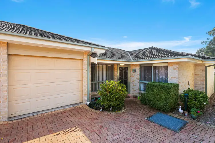 4/13 Mc Alister Avenue, Engadine NSW 2233
