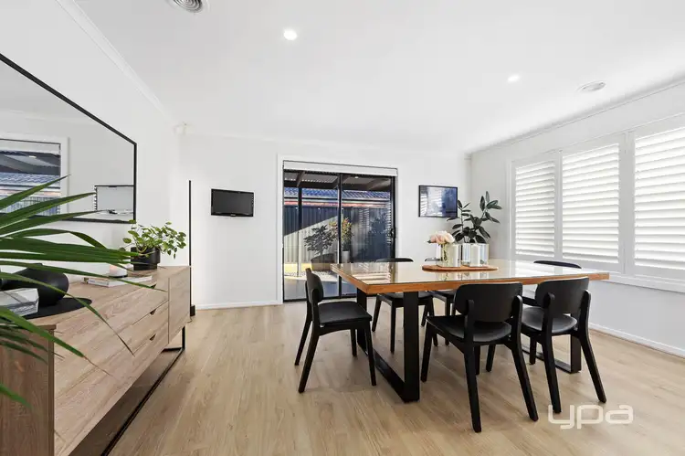 Fifth view of Homely house listing, 18 Hatchlands Drive, Deer Park VIC 3023