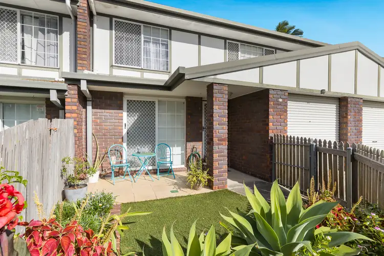Main view of Homely townhouse listing, 10/5 Aramac Court, Capalaba QLD 4157