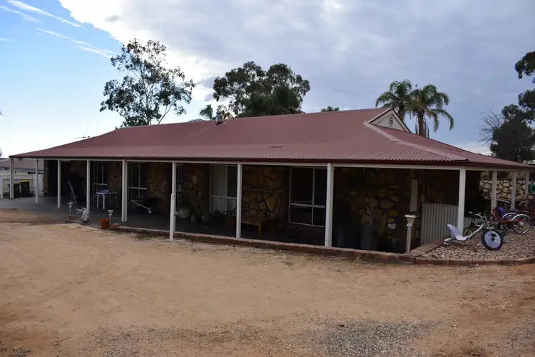 34 Wheatley Road, Loxton SA 5333