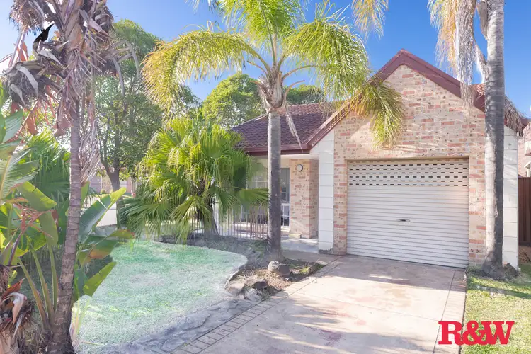 9 MAHOGANY WAY, Greenacre NSW 2190