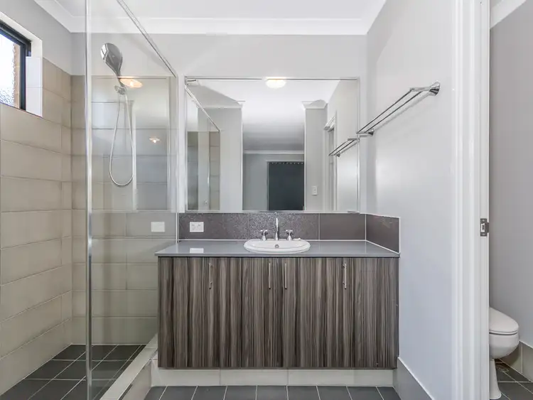 Sixth view of Homely house listing, 1 Claymore Place, Piara Waters WA 6112