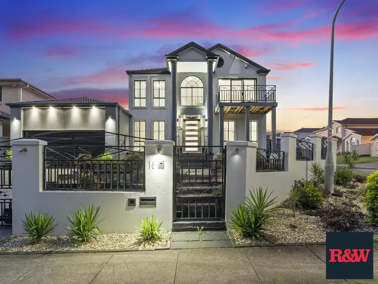 16 Clarevale Street, Edensor Park NSW 2176