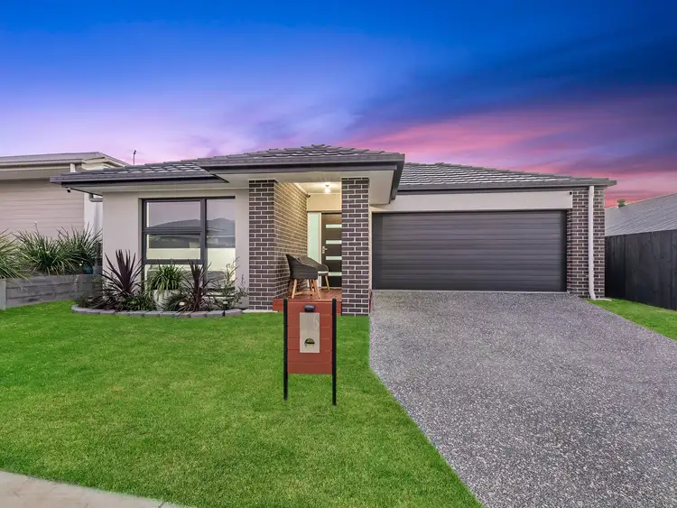 6 Dinden Road, South Ripley QLD 4306