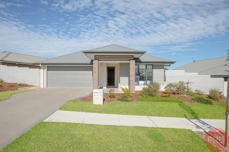 20 Lockwood Street, North Rothbury NSW 2335