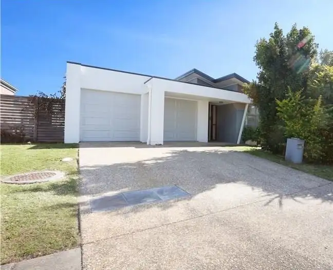 Third view of Homely house listing, 7/6 Pendraat Parade, Hope Island QLD 4212