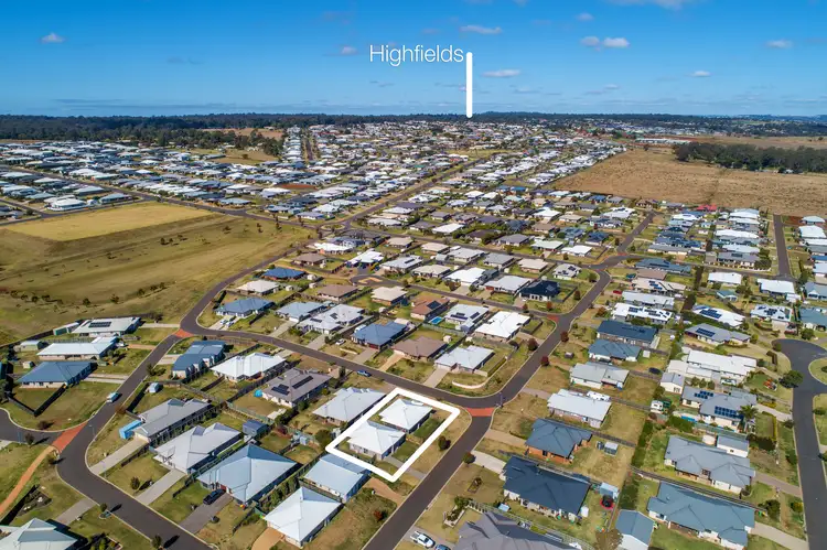 Third view of Homely house listing, 2 Dove Crescent, Kleinton QLD 4352