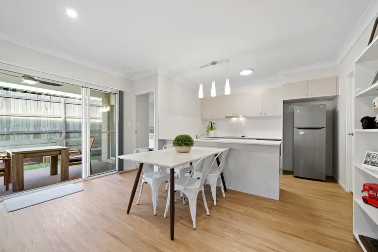 Sixth view of Homely house listing, 2 Dove Crescent, Kleinton QLD 4352