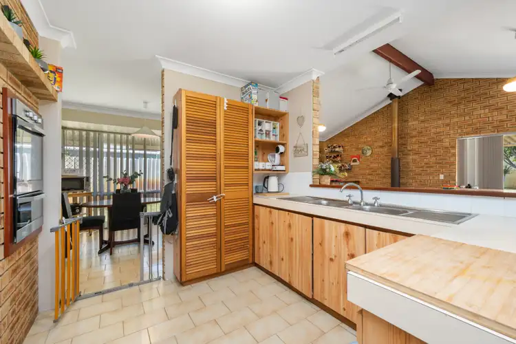 Fifth view of Homely house listing, 18 Miranda Way, Gosnells WA 6110