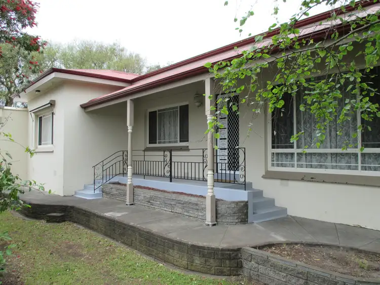 97 Crouch Street South