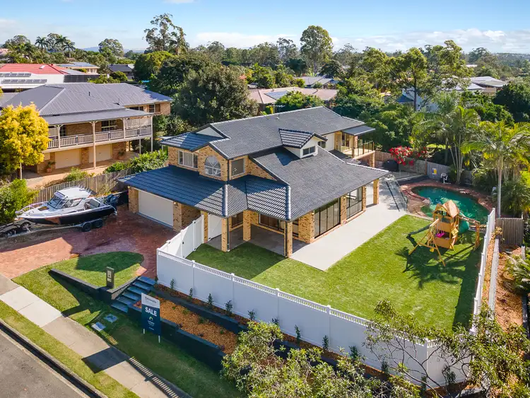 4 Turnberry Crescent, Albany Creek QLD 4035