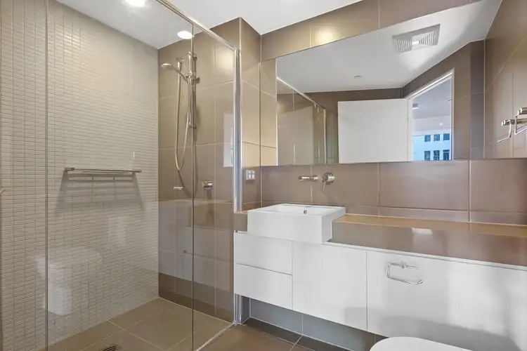 Fifth view of Homely apartment listing, 302/483 Adelaide Street, Brisbane City QLD 4000