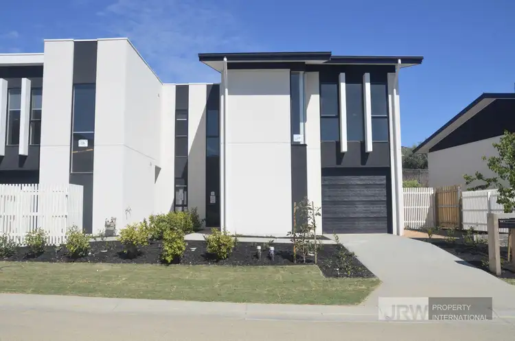 20 Amadeo Way, Chirnside Park VIC 3116