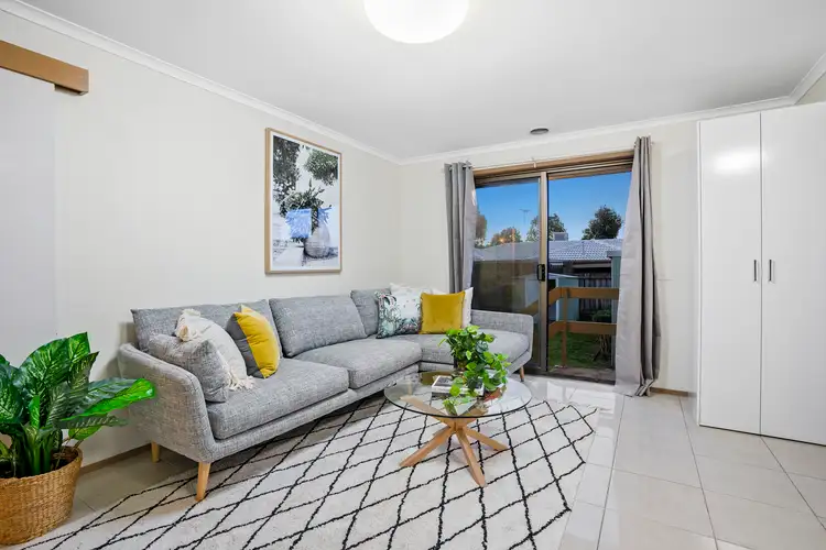 Sixth view of Homely house listing, 1 Axedale Crescent, Endeavour Hills VIC 3802