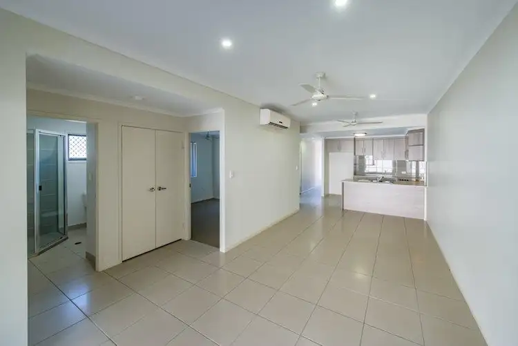 Seventh view of Homely block of units listing, 1-3/82 Crofton Street, Bundaberg West QLD 4670