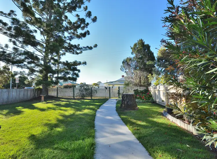 Main view of Homely villa listing, 2/10 Locke Street, Warwick QLD 4370