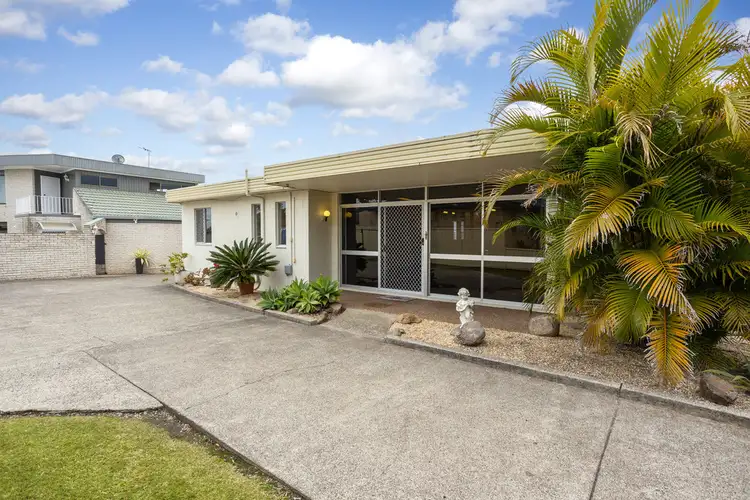 1/124 High Street, Taree NSW 2430