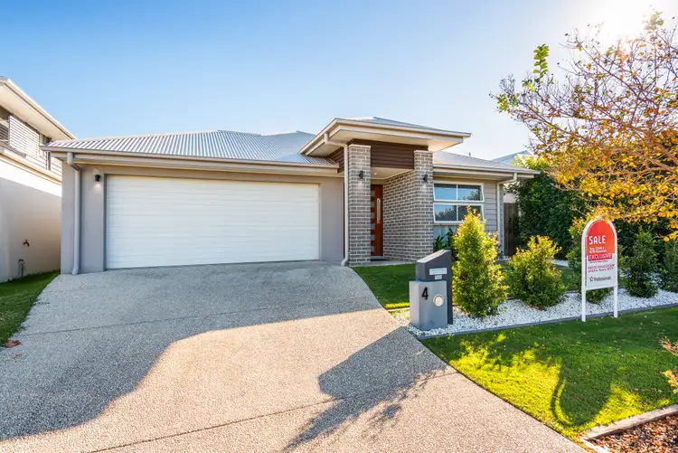 Second view of Homely house listing, 4 Beacon Lane, Hope Island QLD 4212