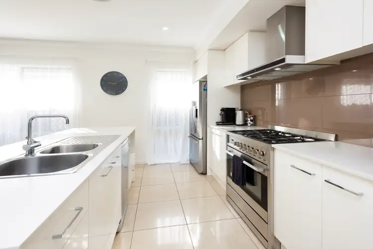 Sixth view of Homely house listing, 4 Beacon Lane, Hope Island QLD 4212