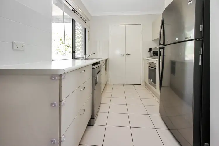 Fourth view of Homely house listing, 2 Ludlow Court, Mount Low QLD 4818