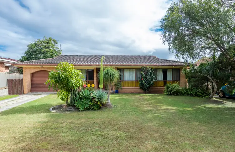 23 SHORES DRIVE, Yamba NSW 2464