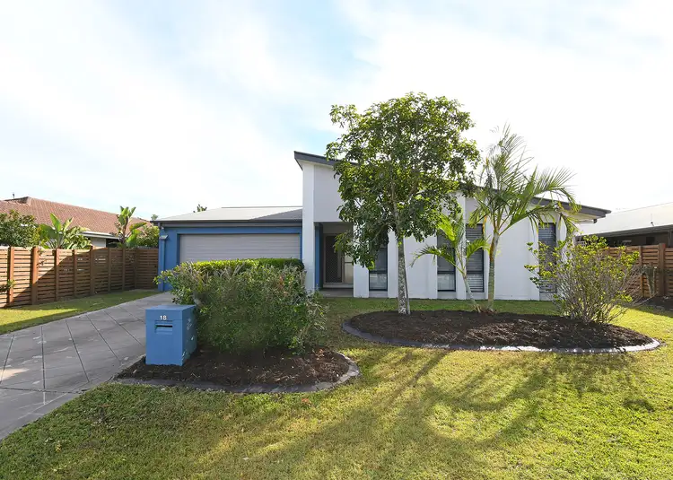 18 Captain Cook Street, Urraween QLD 4655