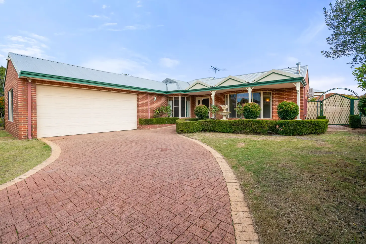 Main view of Homely house listing, 14 Fielder Court, Kardinya WA 6163