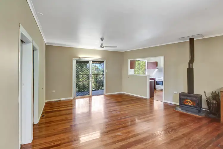 98 Panorama Drive, Nambour QLD 4560