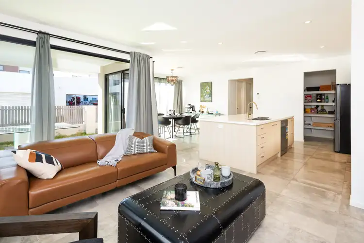 Second view of Homely house listing, 5 North Quay Circuit, Hope Island QLD 4212