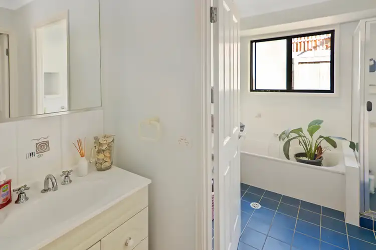 Seventh view of Homely house listing, 4 RIVERSTONE PLACE, Bli Bli QLD 4560