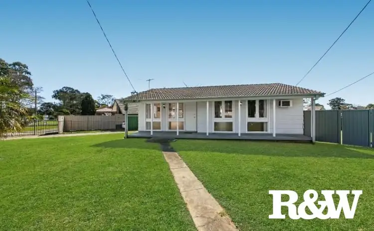 1 Batavia Place, Willmot NSW 2770