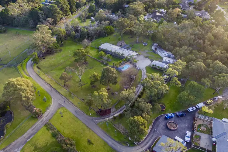 31 Woodlands Road, Cranbourne South VIC 3977
