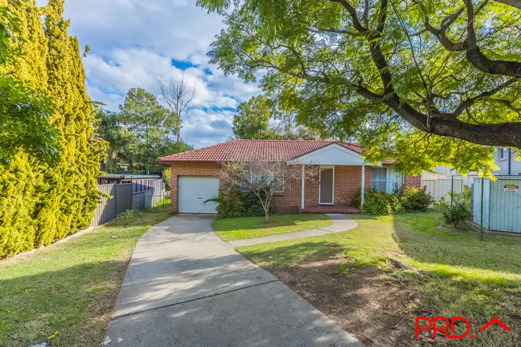 Second view of Homely house listing, 8 Wattle Close, Tamworth NSW 2340
