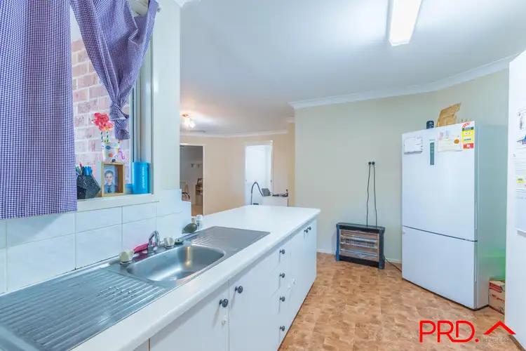 Fifth view of Homely house listing, 8 Wattle Close, Tamworth NSW 2340