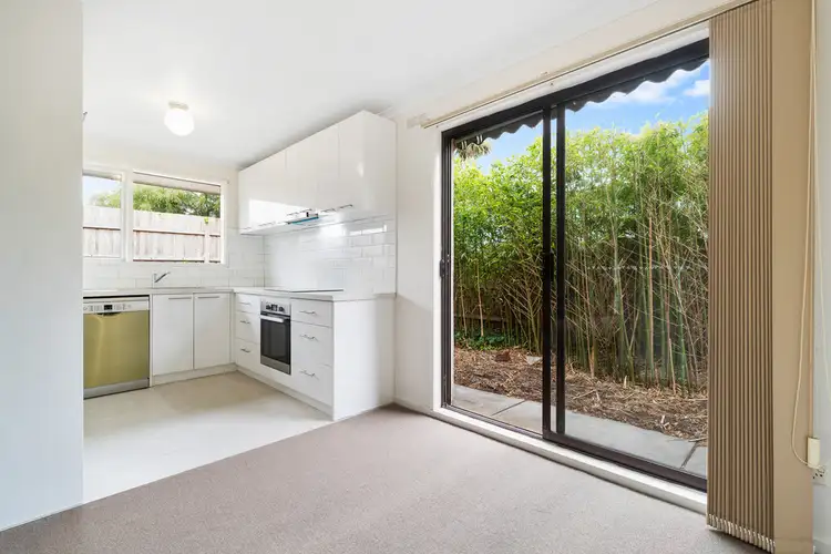 Third view of Homely house listing, 6 Bardoel Court, Chelsea VIC 3196