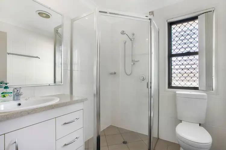 Sixth view of Homely townhouse listing, 4/118 Long Street, Cleveland QLD 4163