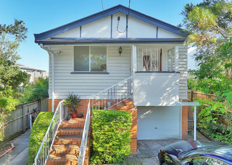 9 Tarana St, Camp Hill QLD 4152