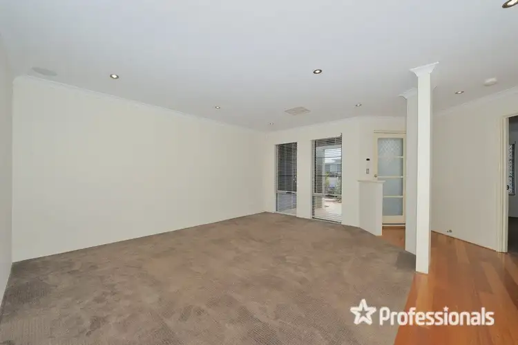 Second view of Homely house listing, 6 Ewens Pass, Ellenbrook WA 6069